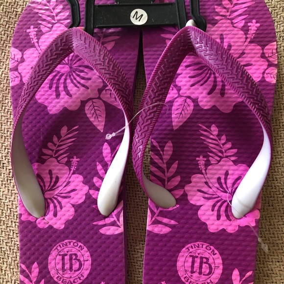 Flip Flops - Picture 2 of 6